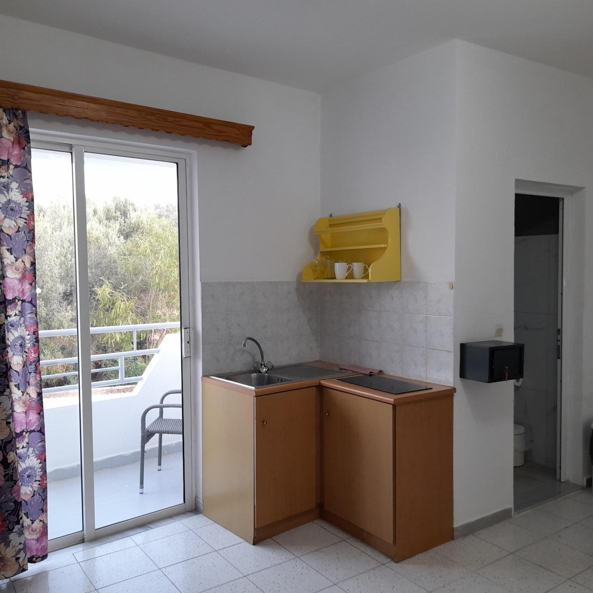 Lisabeth Apartments Faliráki Szoba fotó